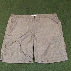 Lee cargo shorts. W46 *BinB*